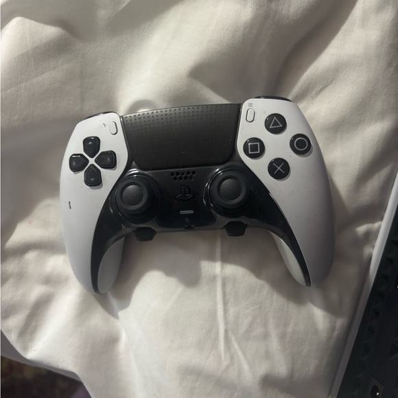 Sony Console with DualSense - Black and White